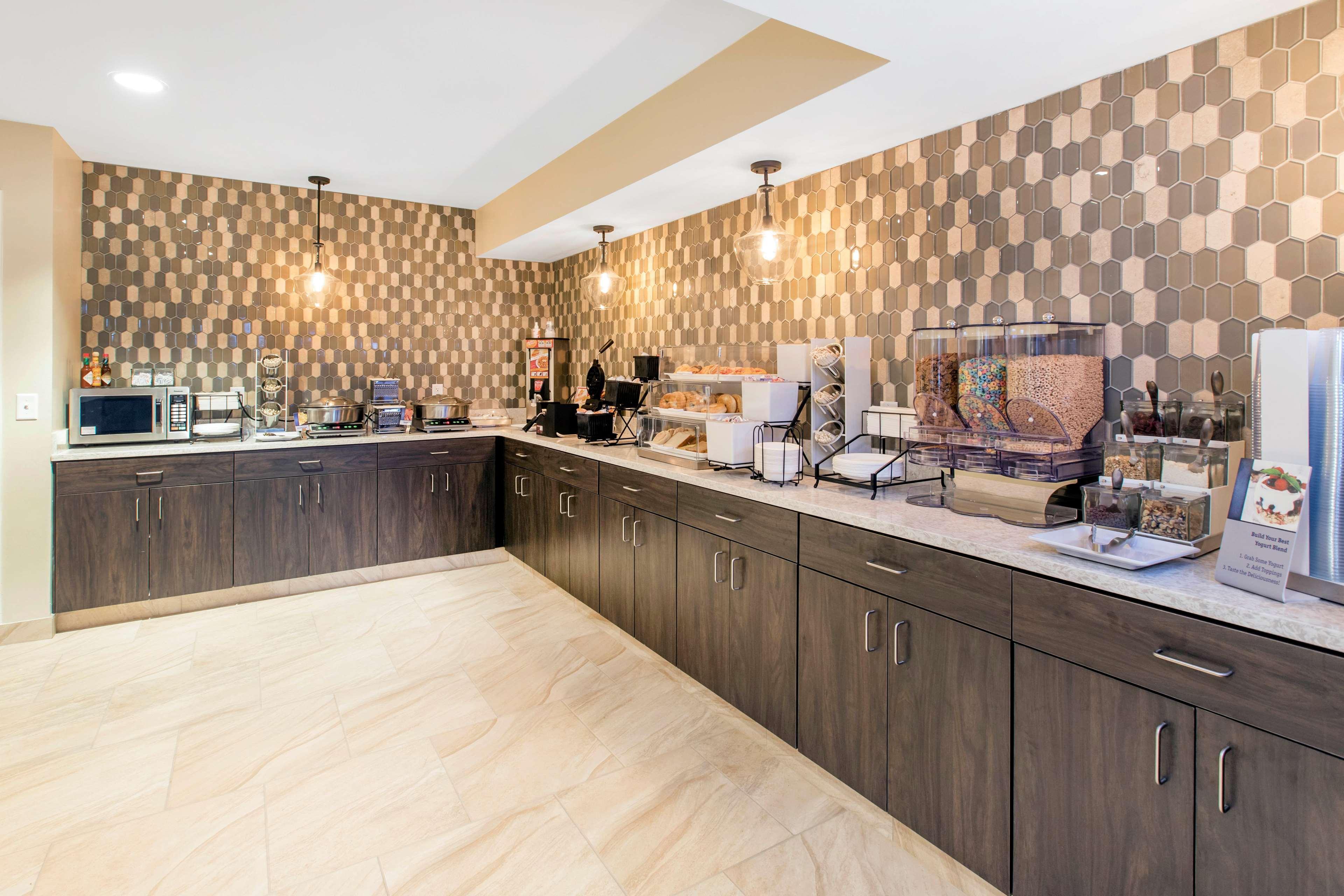 Country Inn & Suites By Radisson, Grandville-Grand Rapids West, Mi מראה חיצוני תמונה