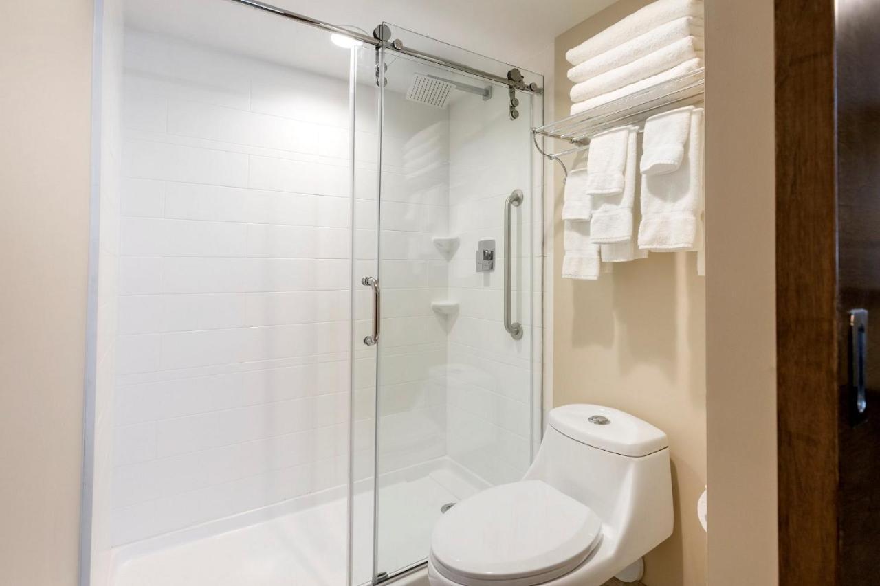 Country Inn & Suites By Radisson, Grandville-Grand Rapids West, Mi מראה חיצוני תמונה