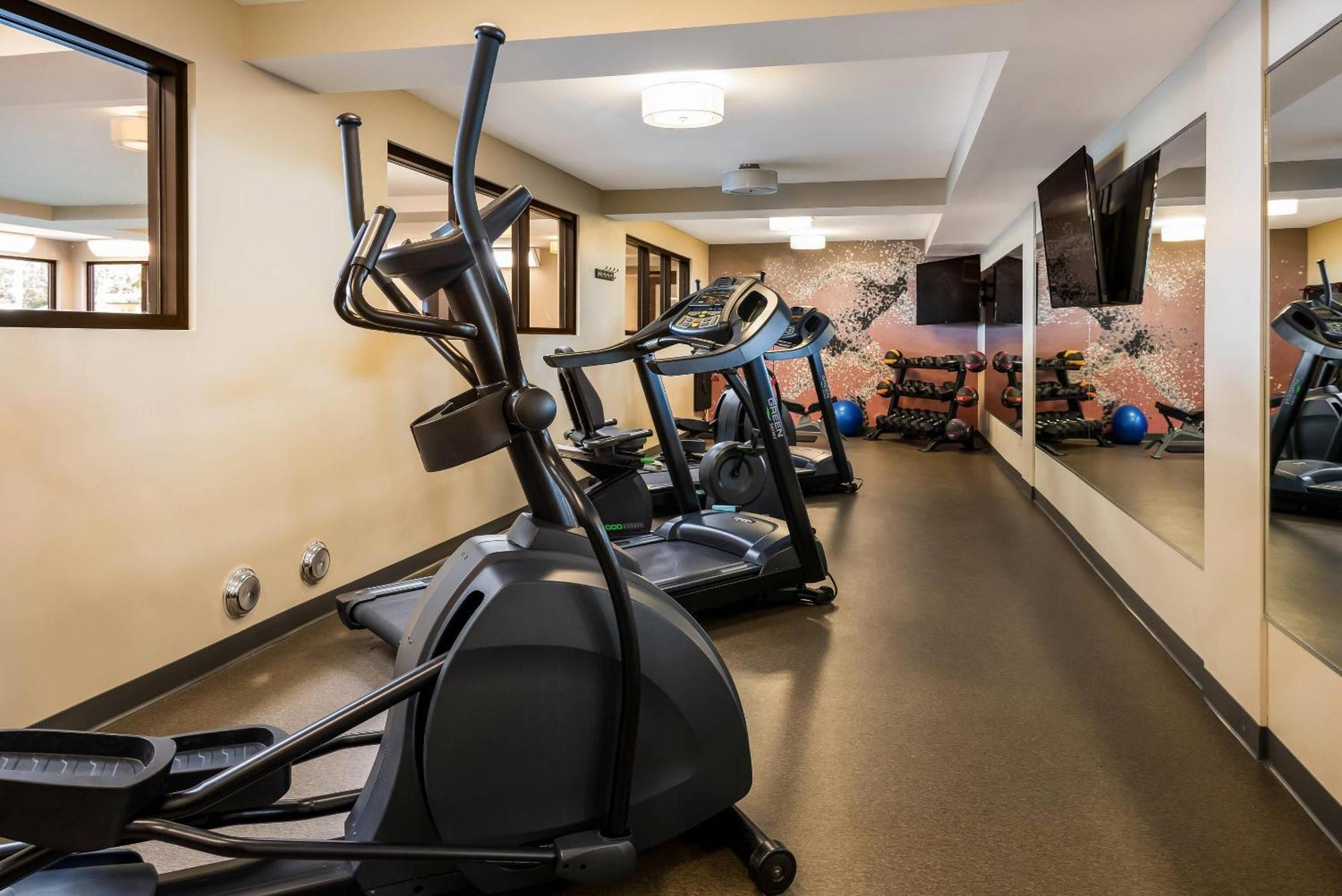 Country Inn & Suites By Radisson, Grandville-Grand Rapids West, Mi מראה חיצוני תמונה